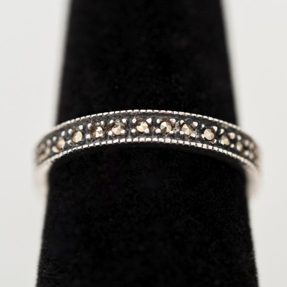 Judith Jack Silver and Tan Vintage-Style Ring - Picture 3 of 8